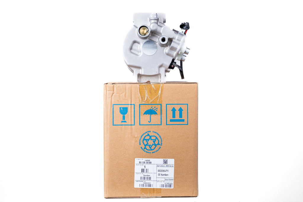 Mercedes-Benz Sanden AC Compressor A0022304711